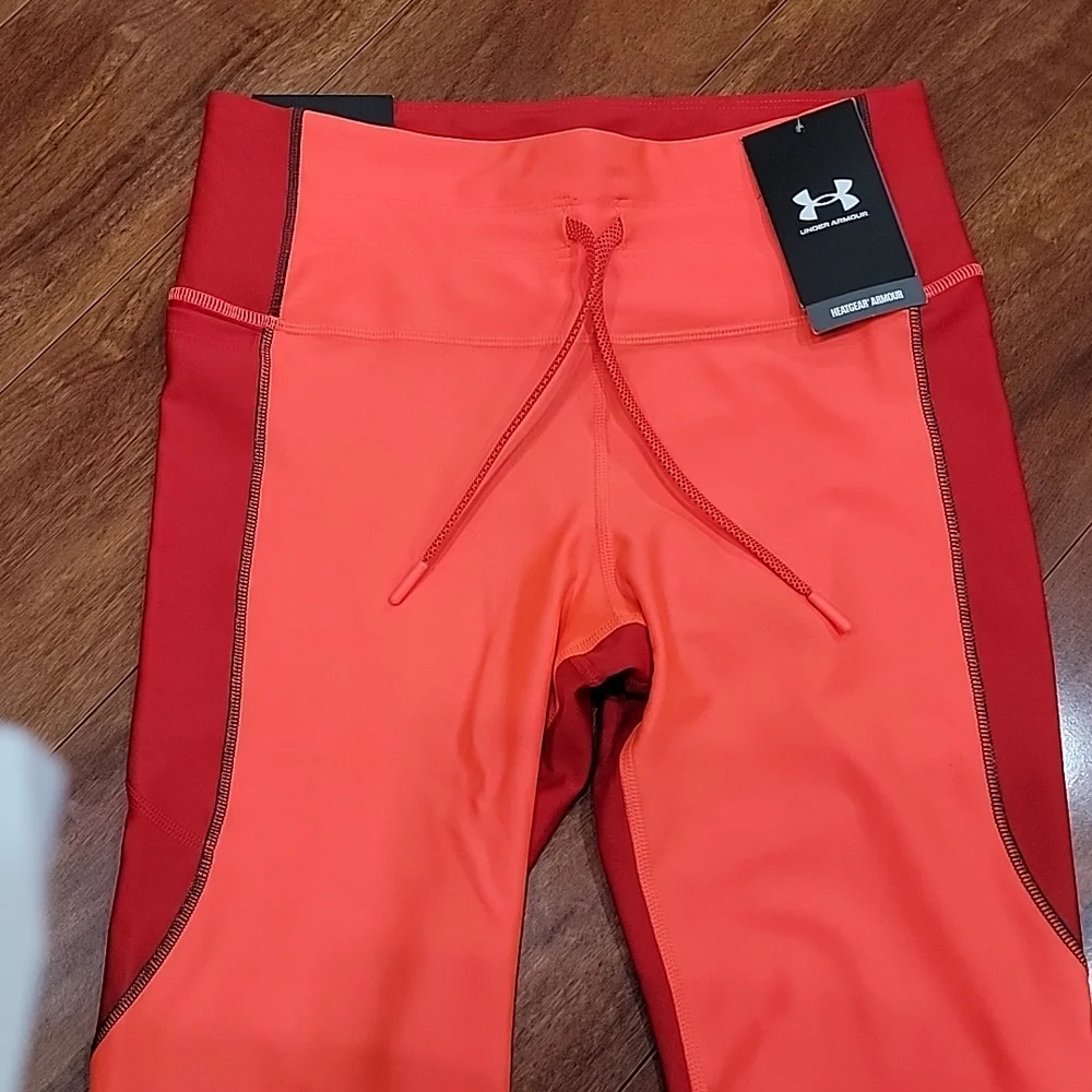 NWT Under Armour ankle leggings - Picture 5 of 16